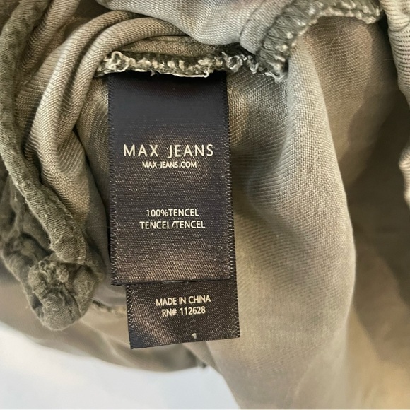 3/$20 Max Jeans Olive Green Tencel Drape Front Vest - Picture 7 of 8